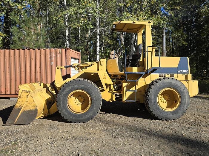 Main image Komatsu WA180