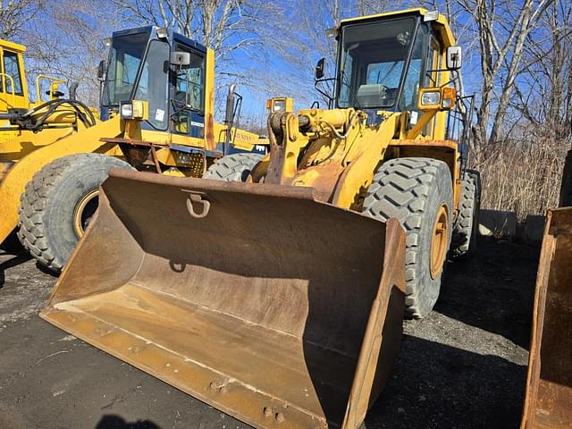 Image of Komatsu WA350 equipment image 2