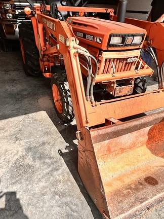 Image of Kubota B9200 equipment image 2