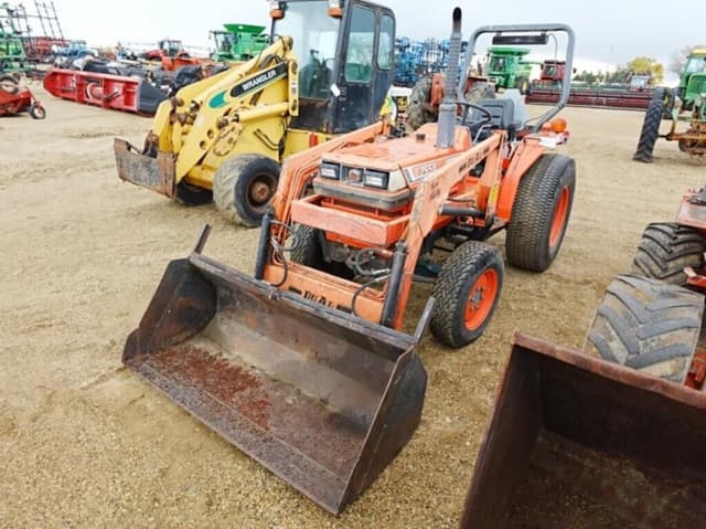 Image of Kubota L2550 equipment image 1