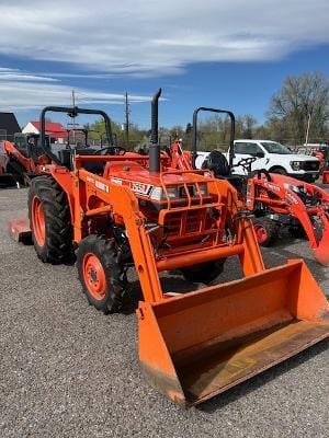 Main image Kubota L2550