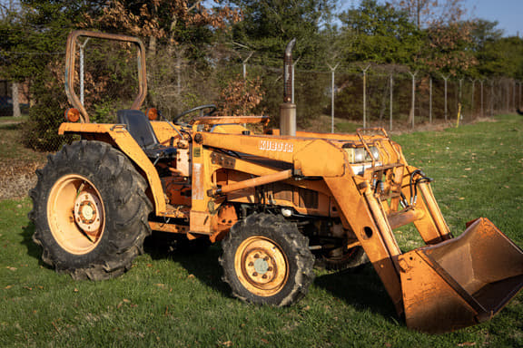 Image of Kubota L2850 equipment image 1