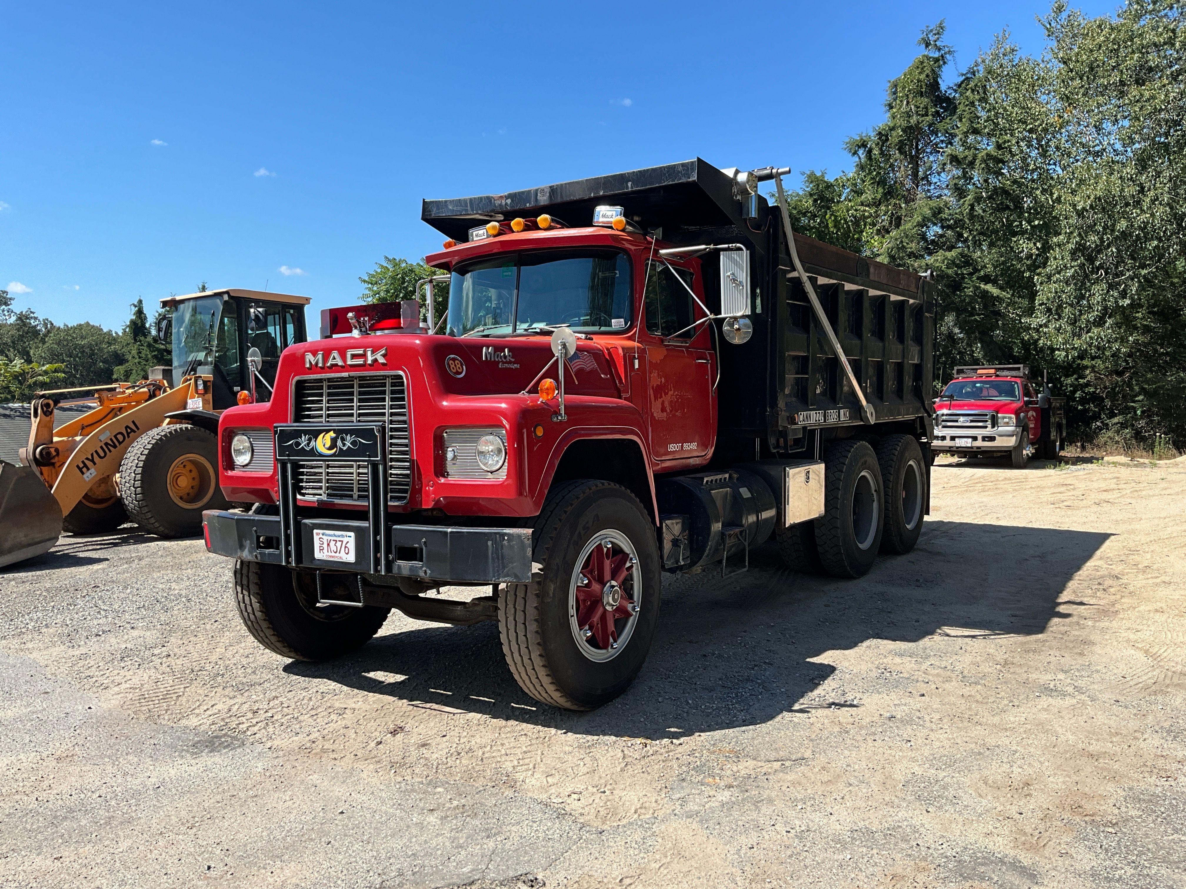 1988 Mack RD686SX Equipment Image0
