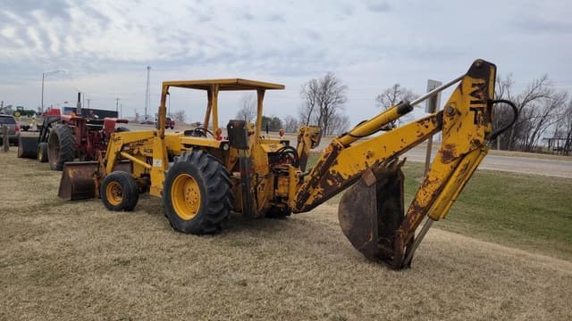 Image of Massey Ferguson MF34A equipment image 2