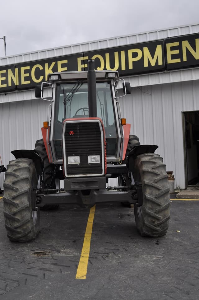 Image of Massey Ferguson 3650 equipment image 1