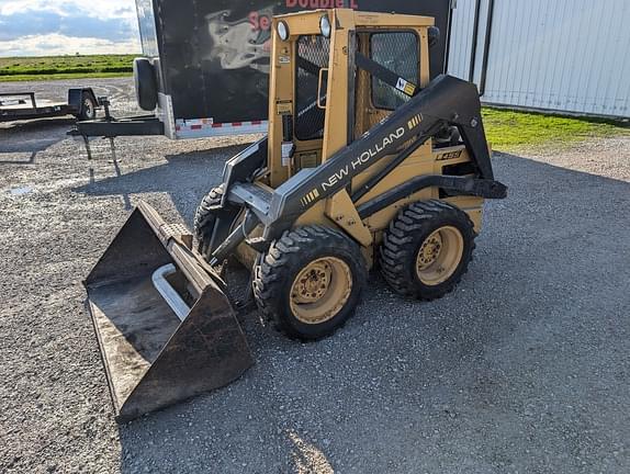 Image of New Holland L455 Primary image