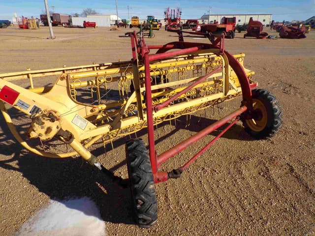 Image of New Holland Rolabar 256 equipment image 4