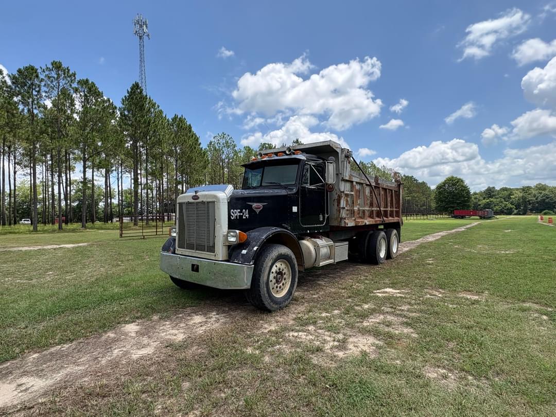 Image of Peterbilt 357 Primary image