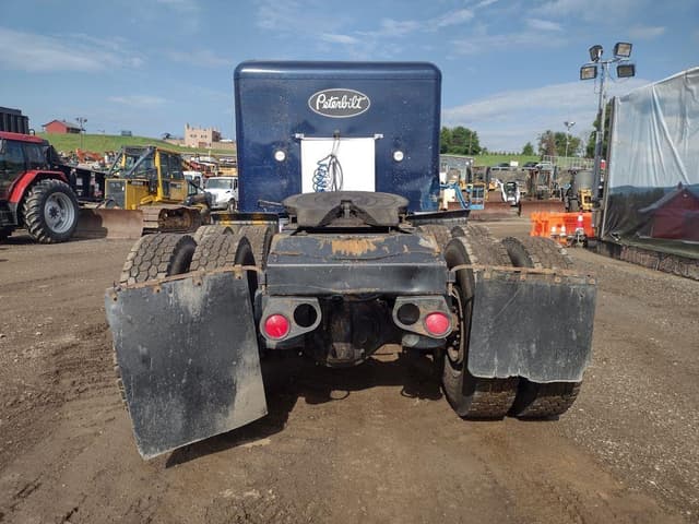 Image of Peterbilt 378 equipment image 3