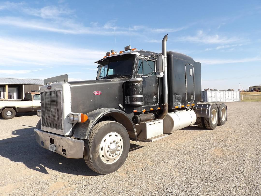 Image of Peterbilt 378 Primary image