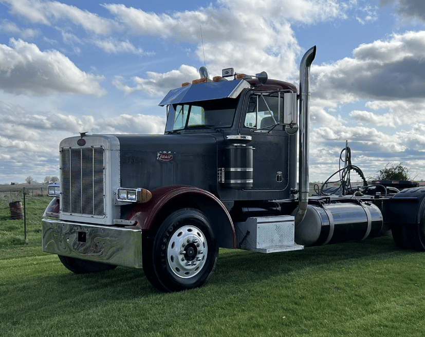 Main image Peterbilt 379