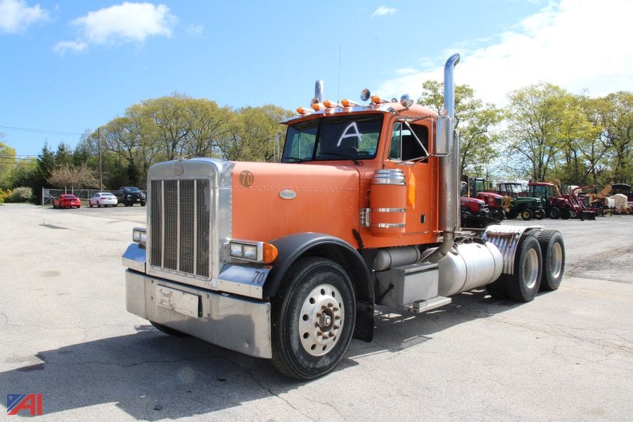 1988 Peterbilt 379 Equipment Image0
