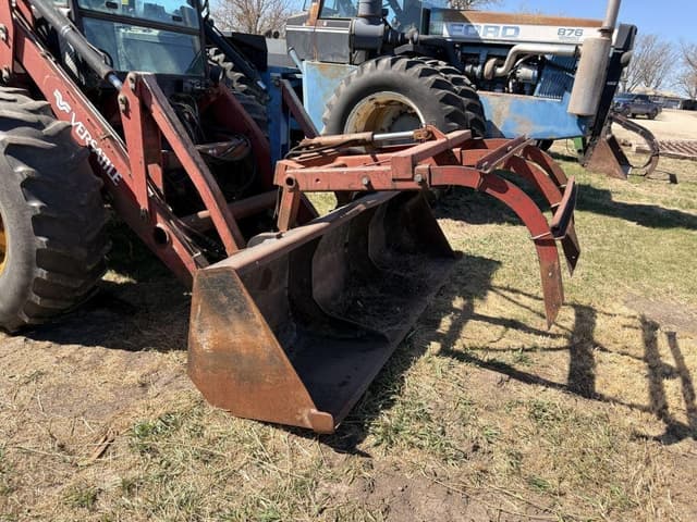 Image of Versatile 276 equipment image 1