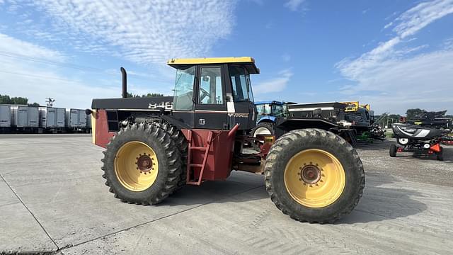Image of Versatile 846 equipment image 1