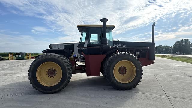 Image of Versatile 846 equipment image 4