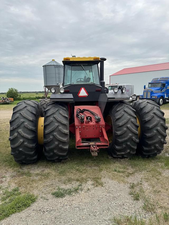 Image of Versatile 936 equipment image 4