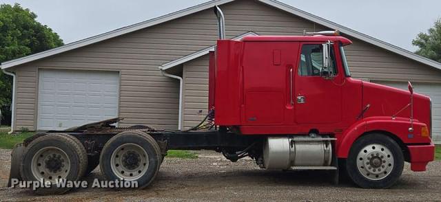 Image of White GMC WIA equipment image 3