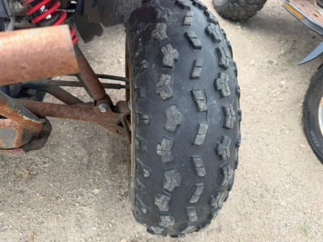 Image of Yamaha Moto 4 equipment image 3