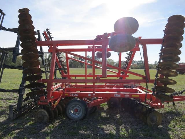Image of Kuhn Krause 7300 equipment image 4