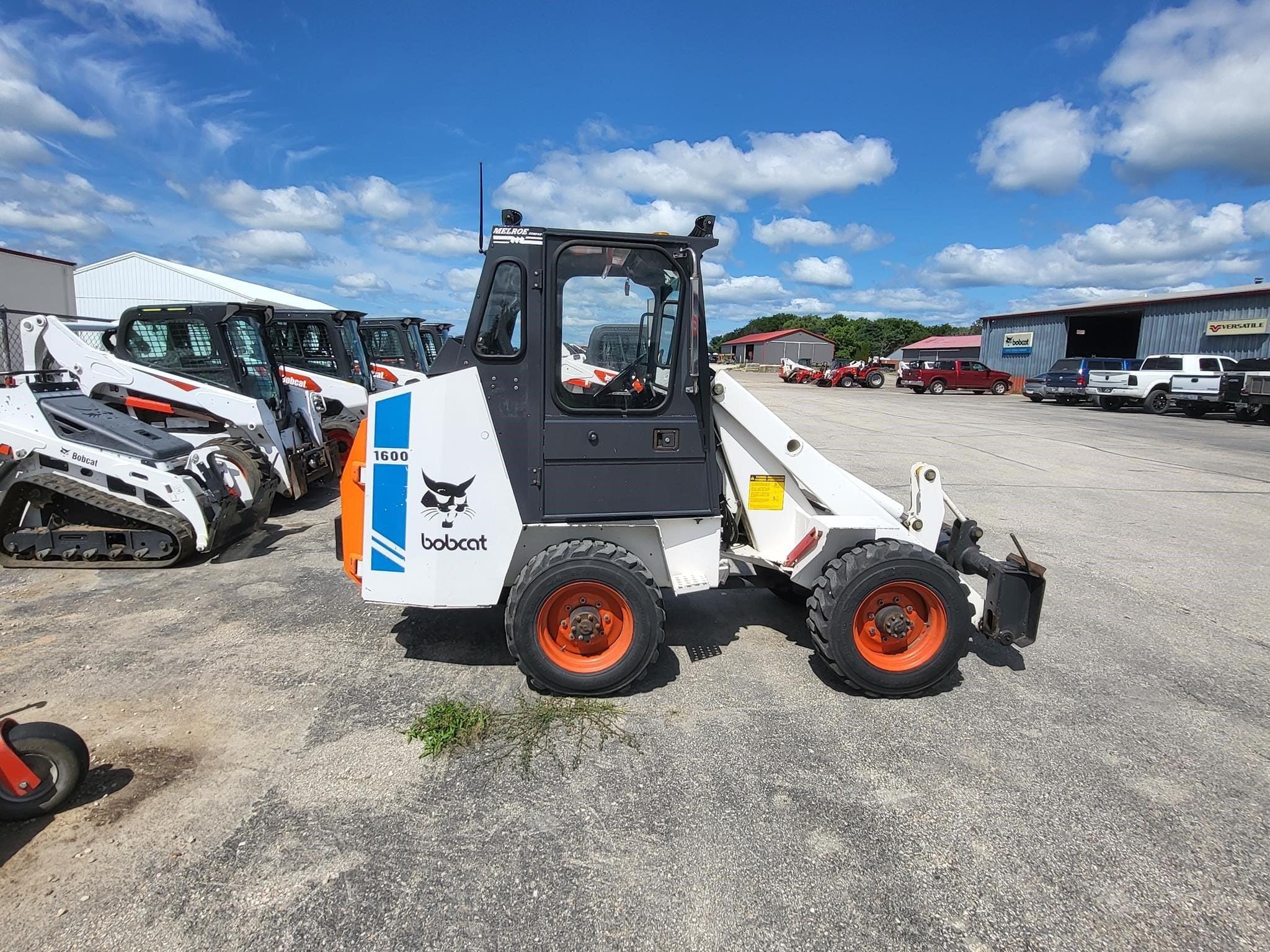 1989 Bobcat 1600 Equipment Image0