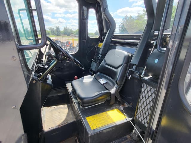 Image of Bobcat 1600 equipment image 4