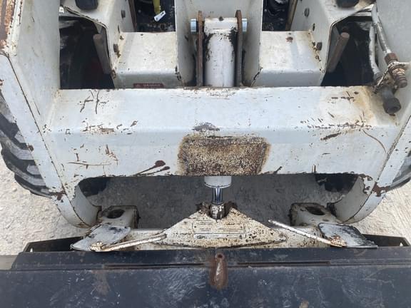 Image of Bobcat 743 equipment image 3