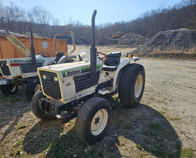 Main image Bolens G274