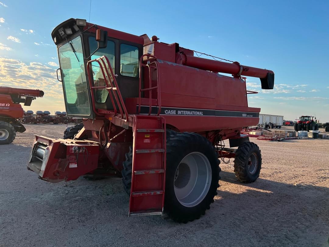 Image of Case IH 1660 Image 1