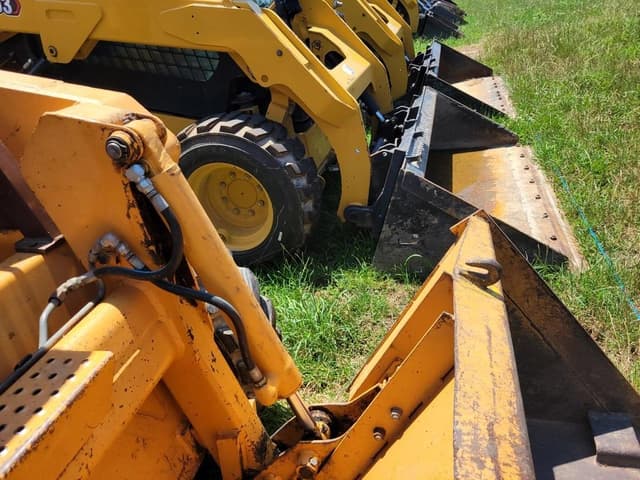 Image of Case 1835C equipment image 4