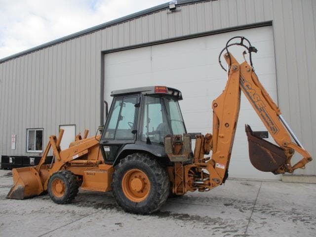 Image of Case 580 Super L equipment image 3