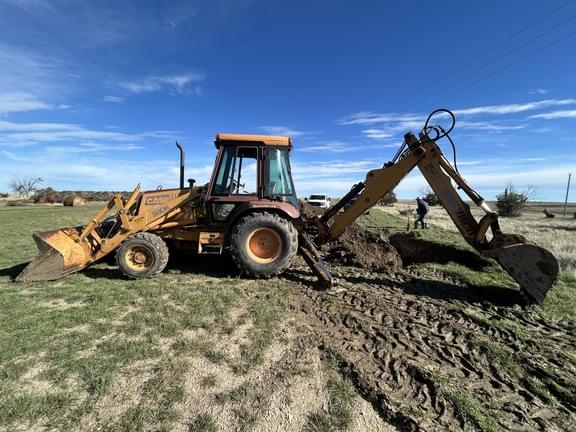 Image of Case 580K equipment image 2