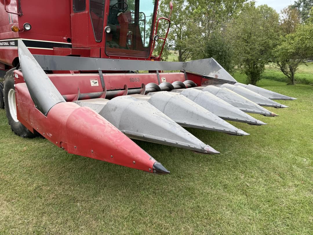 Image of Case IH 1063 Primary image