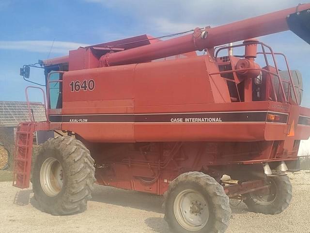 Image of Case IH 1640 equipment image 4