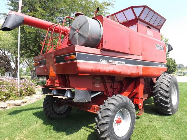 Image of Case IH 1660 equipment image 1