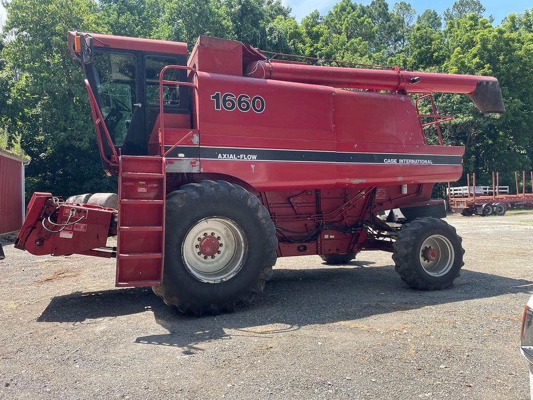 Image of Case IH 1660 Primary image