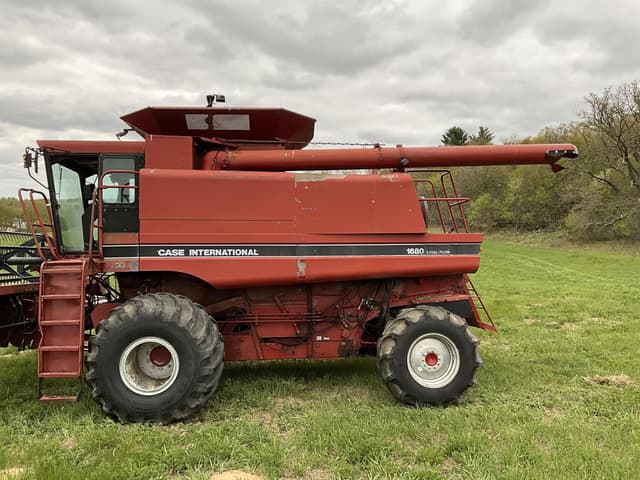 Image of Case IH 1680 equipment image 1
