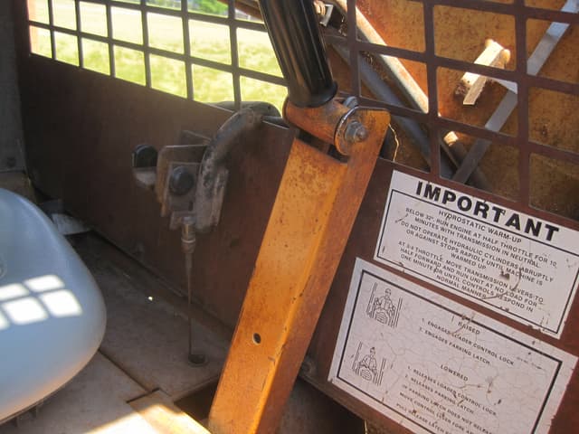 Image of Case 1845C equipment image 3
