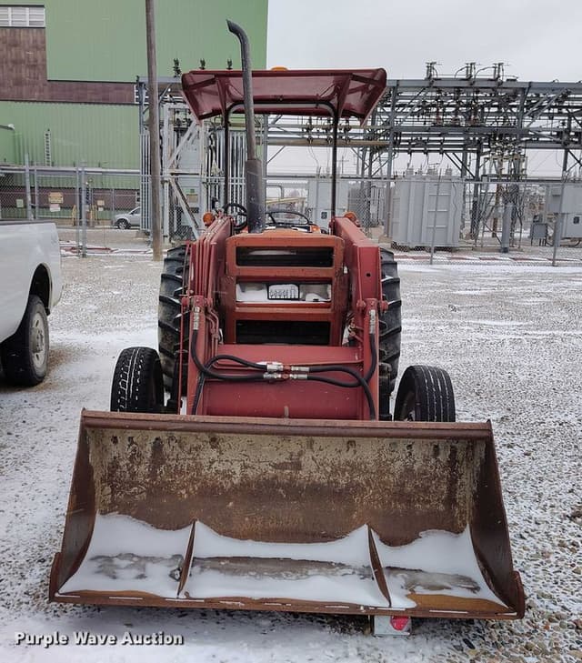 Image of Case IH 385 equipment image 1