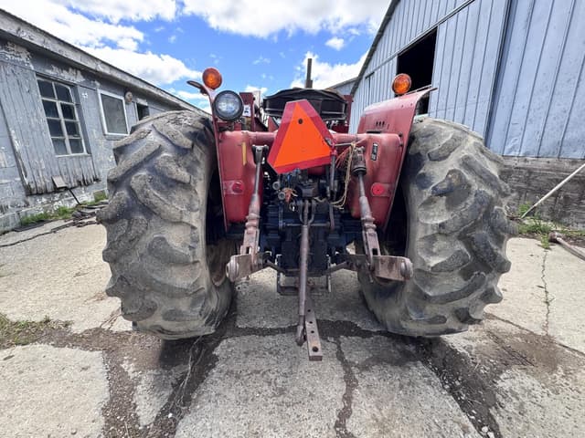 Image of Case IH 585 equipment image 4