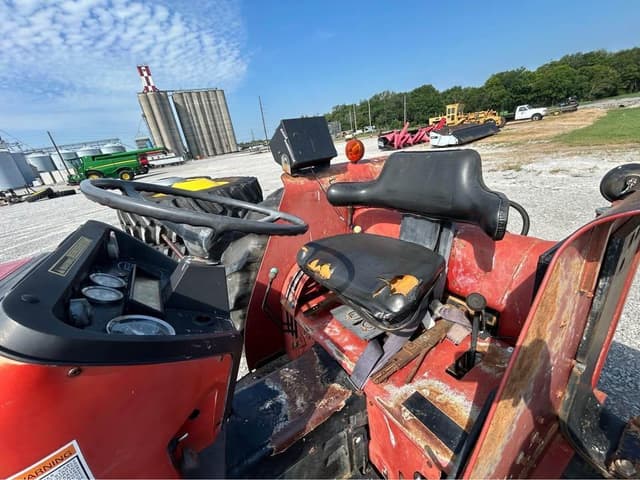 Image of Case IH 685 equipment image 4