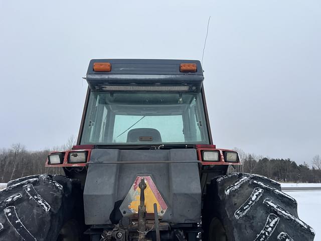 Image of Case IH 7110 equipment image 4