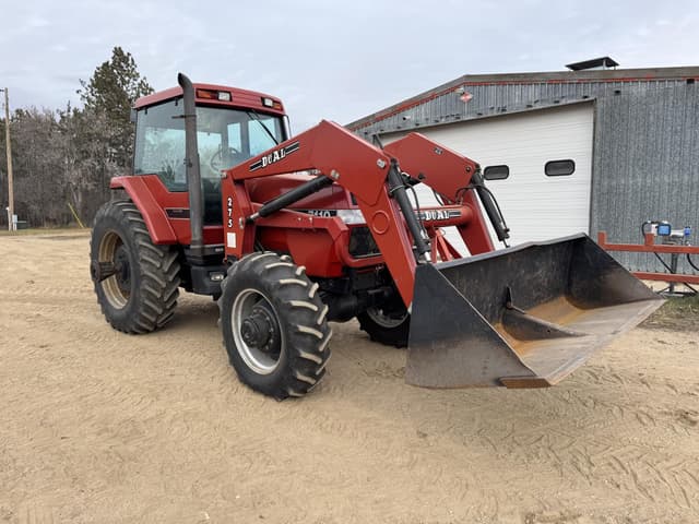 Image of Case IH 7110 equipment image 1