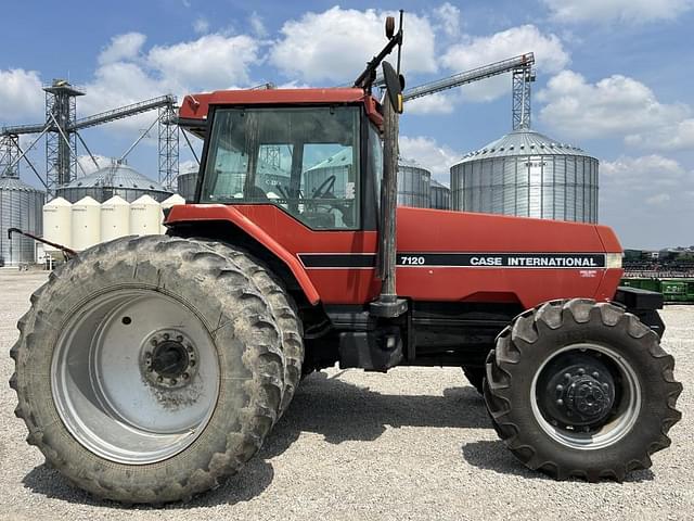 Image of Case IH 7120 equipment image 3