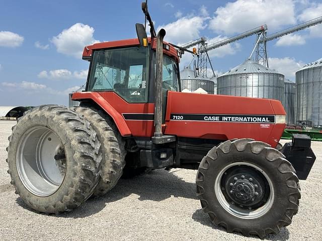Image of Case IH 7120 equipment image 1