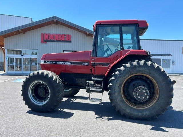 1989 Case IH 7120 Equipment Image0