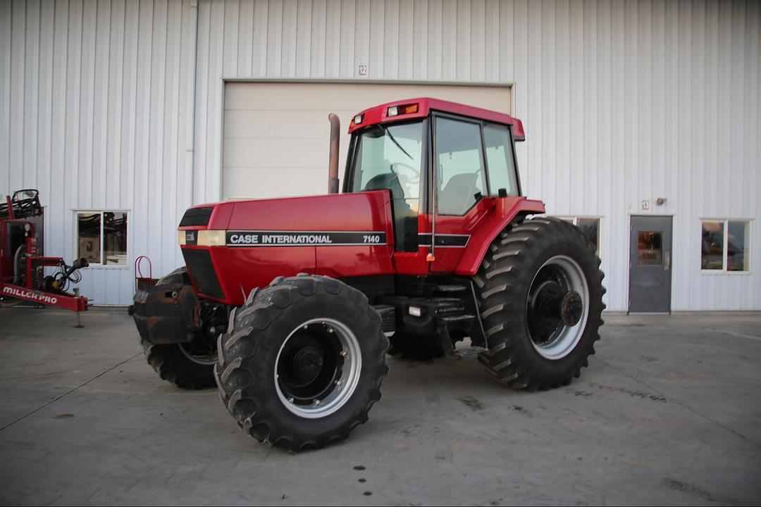 Image of Case IH 7140 Primary image