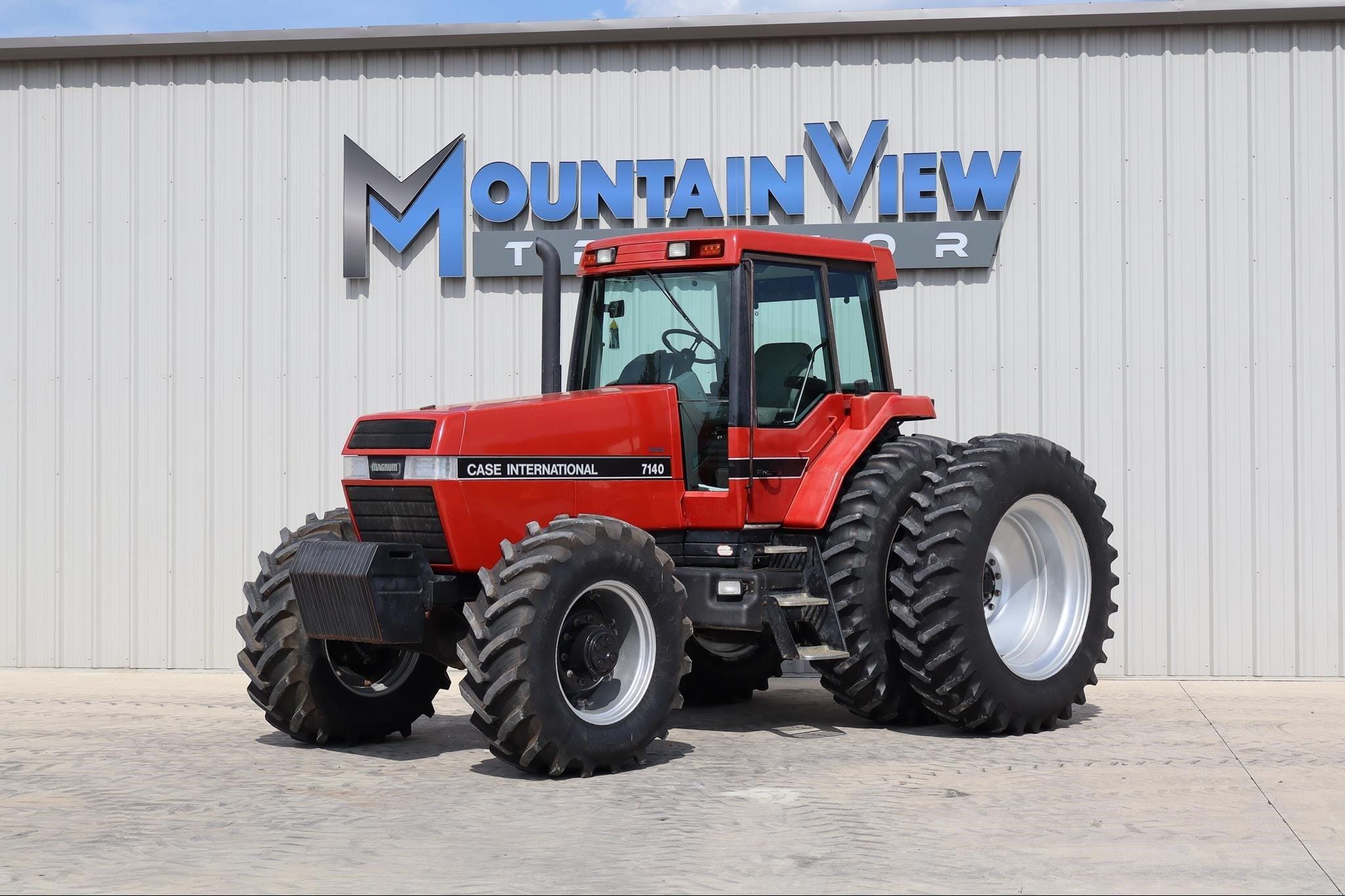 1989 Case IH 7140 Equipment Image0