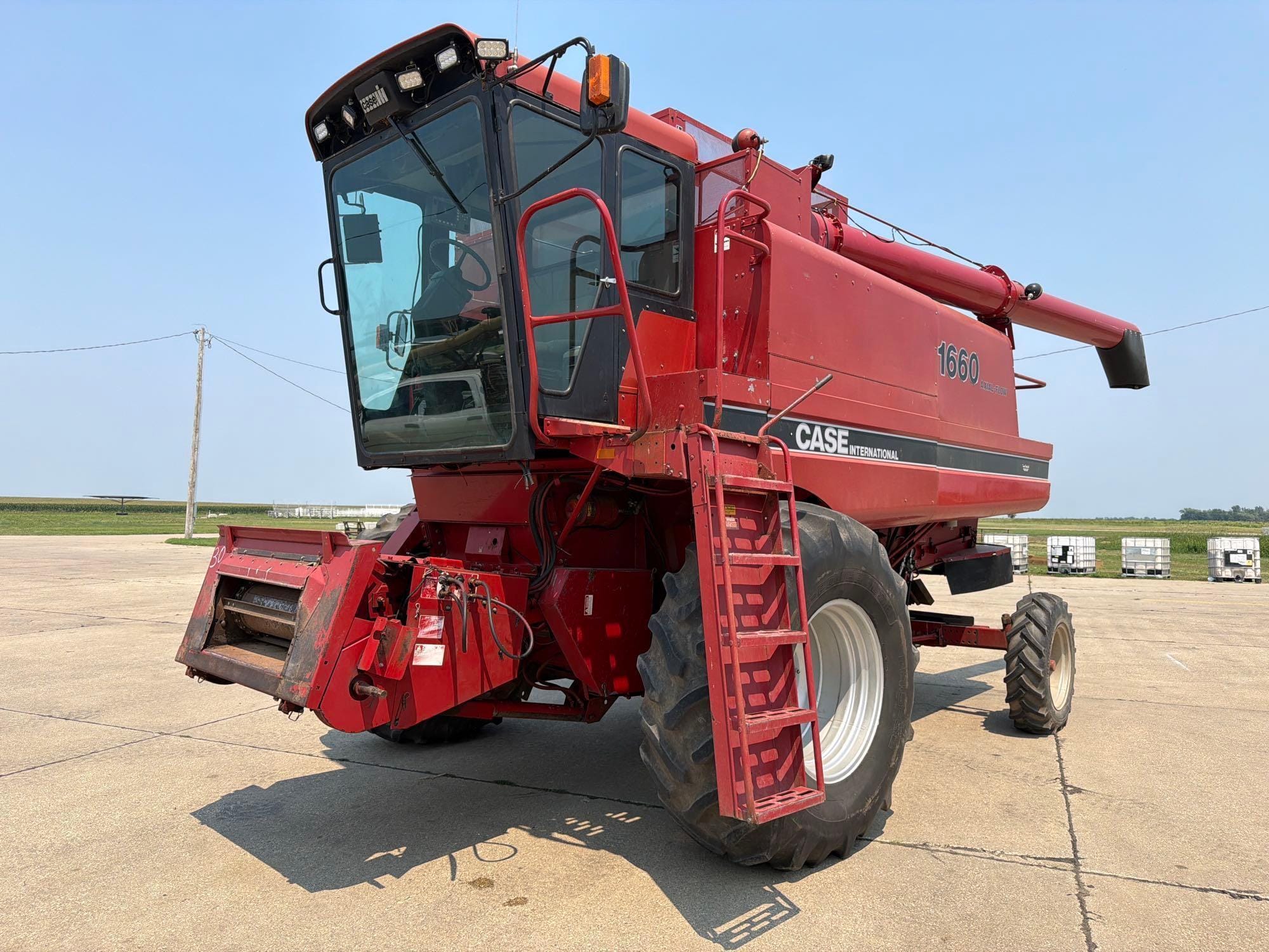 1989 Case IH 1660 Equipment Image0