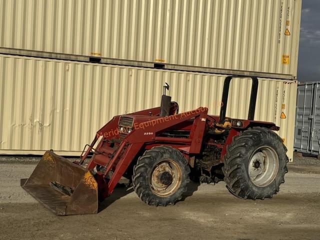 Image of Case IH 685 equipment image 1