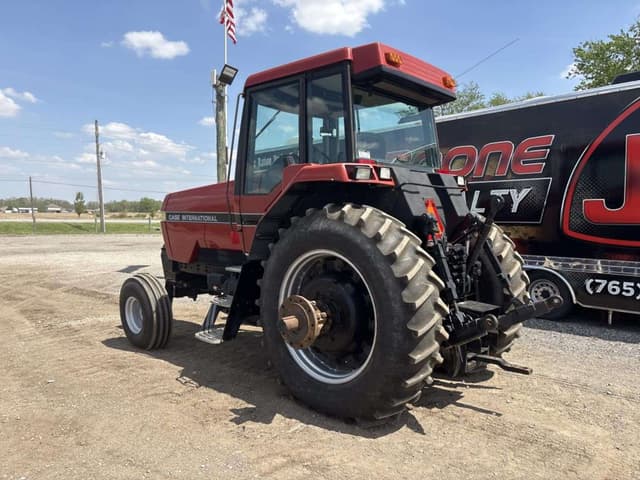 Image of Case IH 7120 equipment image 2
